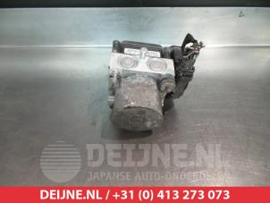 Nissan Almera Tino ABS pump O337611 photo 2