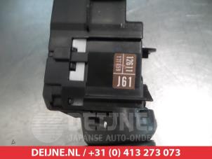 Toyota IQ Light switch O307404 photo 2