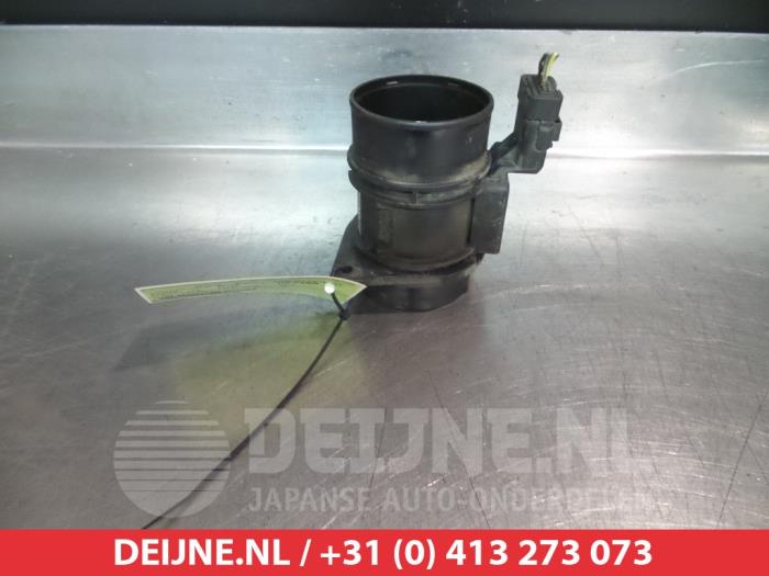 Nissan Primera Luchthoeveelheidsmeter O342567