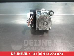 Daihatsu Trevis ABS pump O338255 photo 2