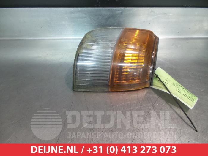 Mitsubishi Pajero Indicator, right O269025
