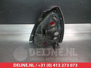 Daewoo Nubira Achterlicht links O298111 foto 2