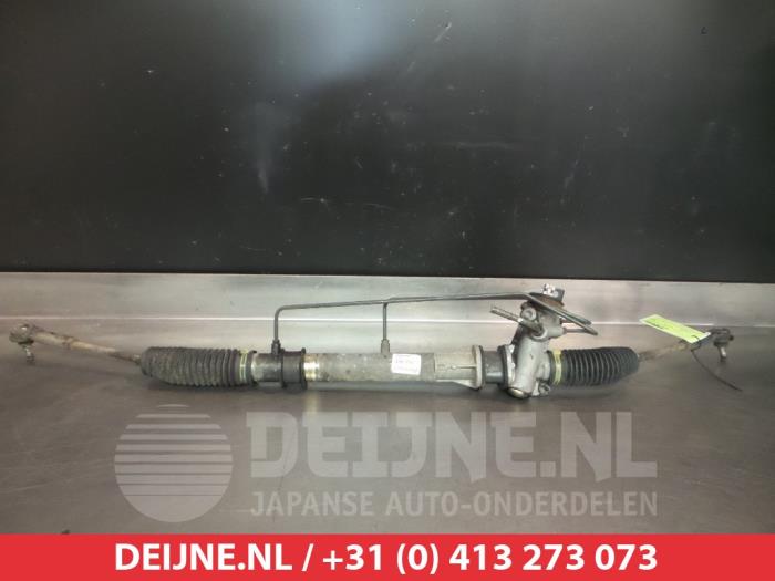 Nissan Primera Lenkgetriebe Servo O330407