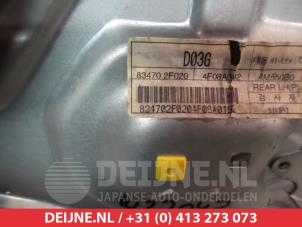 Kia Cerato Fenstermechanik 4-türig links hinten O290552 foto 2