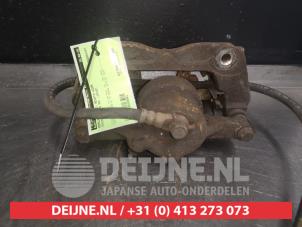 Toyota Avensis Front brake calliper, right O326981 photo 2