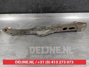 Toyota Avensis Subframe O316942 photo 2