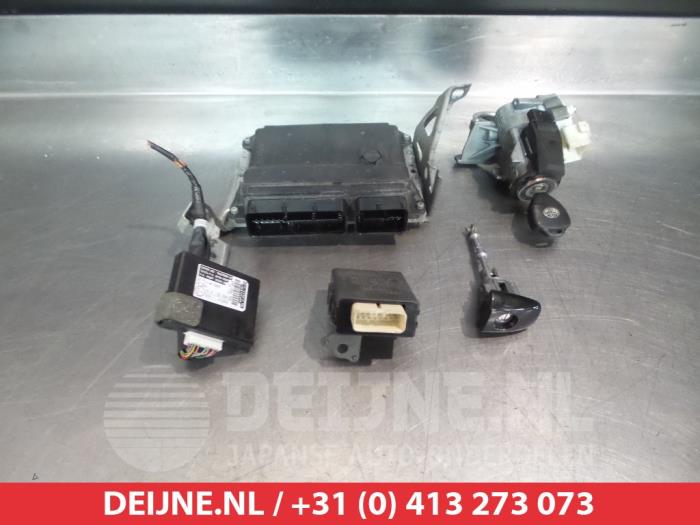 Gebruikte Computer Motormanagement Toyota Avensis Wagon (T27) 2.0 16V D-4D-F Prijs € 100,00 Margeregeling aangeboden door V.Deijne Jap.Auto-onderdelen BV