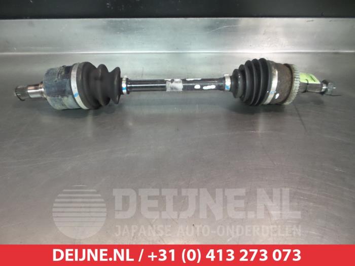Kia Carens Front drive shaft, left O317984