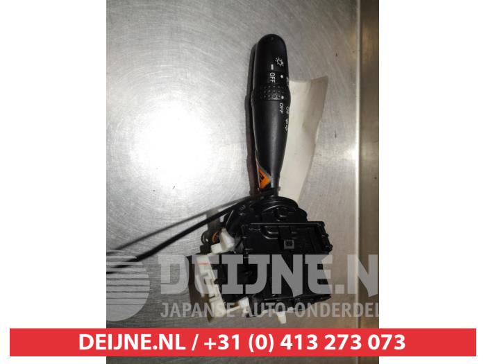 Subaru Justy Licht Schalter O306875