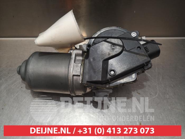 Subaru Justy Ruitenwissermotor voor O348737