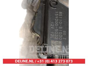 Subaru Justy Ruitenwissermotor voor O348737 foto 3