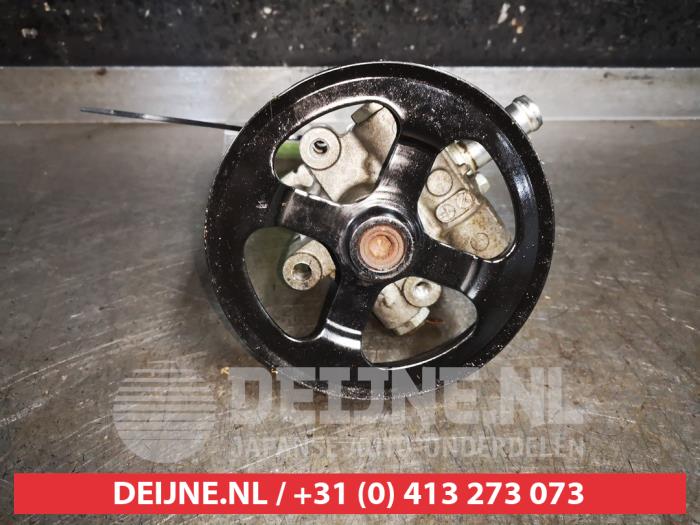 Gebruikte Pomp Servo Mitsubishi Outlander (CW) 2.0 16V 4x2 Prijs € 35,00 Margeregeling aangeboden door V.Deijne Jap.Auto-onderdelen BV