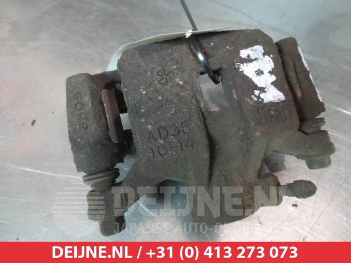 Mitsubishi Pajero Bremszange links hinten O376428