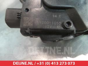 Mitsubishi ASX Scheibenwischermotor vorne O349027 foto 3