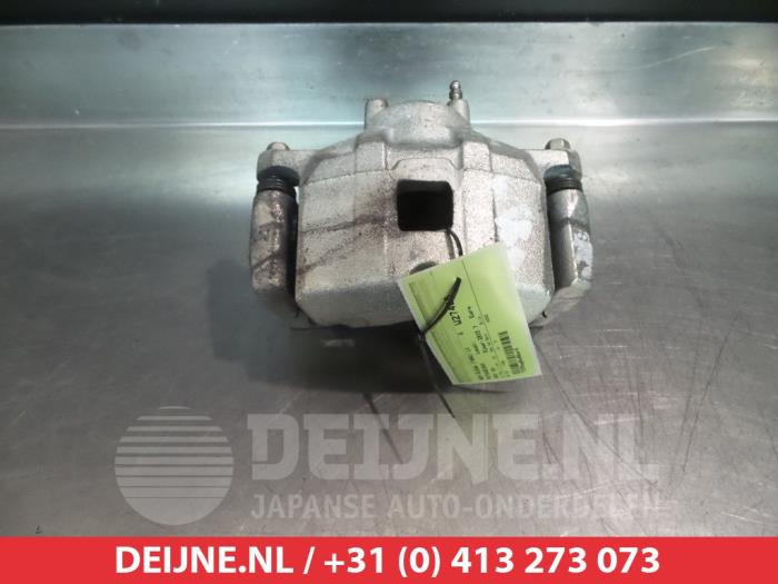 Mitsubishi ASX Remklauw (Tang) links-voor O325274
