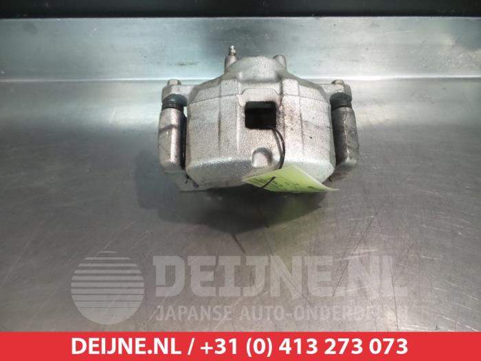 Mitsubishi ASX Remklauw (Tang) rechts-voor O326550