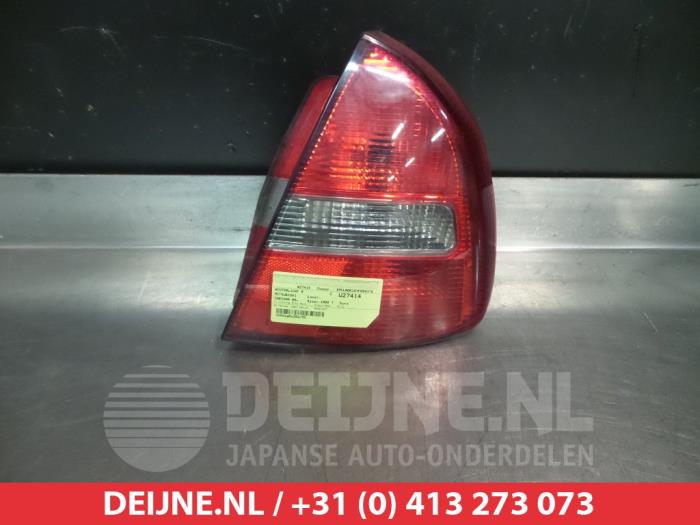 Mitsubishi Carisma Achterlicht rechts O299699