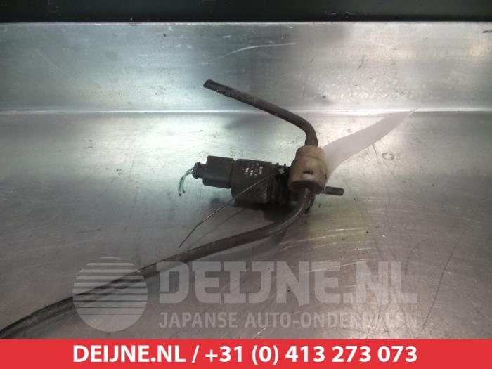 Mitsubishi Colt Ruitensproeierpomp voor O340942