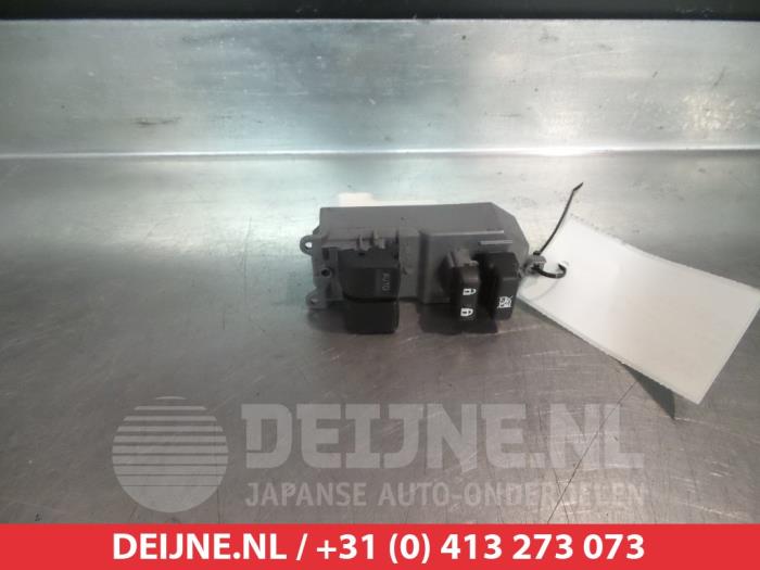 Toyota Yaris Combischakelaar ramen O312526