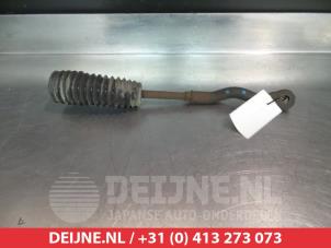 Gebruikte Stuurstang links Lexus IS (E2) 220d 16V Prijs € 25,00 Margeregeling aangeboden door V.Deijne Jap.Auto-onderdelen BV