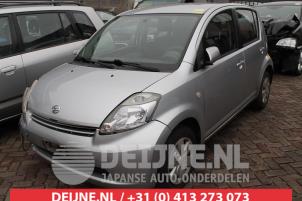 Daihatsu Sirion Tür 4-türig links hinten O285596 foto 2