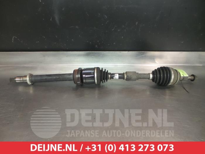 Toyota Corolla Verso Aandrijfas rechts-voor O320060