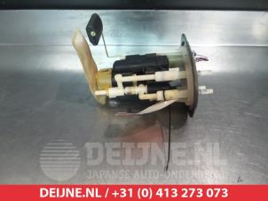 Gebruikte Tank element Pomp Hyundai Santa Fe I 2.4 16V 4x4 Prijs € 50,00 Margeregeling aangeboden door V.Deijne Jap.Auto-onderdelen BV