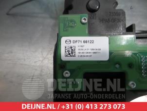 Mazda 2 Licht Schalter O306550 foto 3