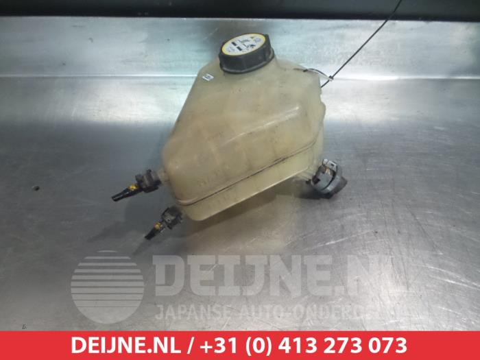Mazda 2 Expansievat O341391