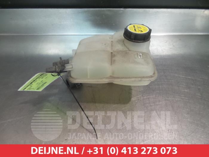 Mazda 3 Expansievat O341372