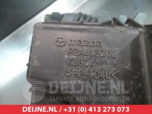 Mazda 3 Luftfiltergehäuse O356724 foto 3