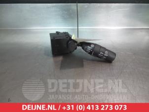 Gebruikte Ruitenwis Schakelaar Honda CR-V (RE) 2.0 16V Prijs op aanvraag aangeboden door V.Deijne Jap.Auto-onderdelen BV