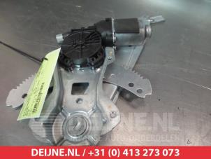 Nissan Note Ruitmechaniek 4Deurs links-achter O290446 foto 2
