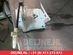 Honda Insight Door lock mechanism 4-door, front left O279710 photo 2