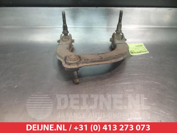 Kia Magentis Draagarm boven rechts-voor O380827