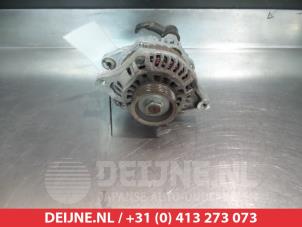 Gebruikte Dynamo Honda Jazz (GE) 1.4 i-Dsi Prijs € 35,00 Margeregeling aangeboden door V.Deijne Jap.Auto-onderdelen BV