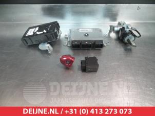 Nissan Juke Steuergerät Motormanagement O344526 foto 2
