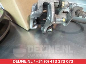 Hyundai I20 Bremszange links hinten O376125 foto 3