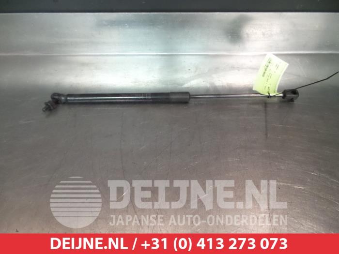 Hyundai I20 Gasdemper links-achter O293750