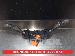 Hyundai I20 Steering column stalk O308397 photo 3
