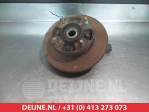 Gebruikte Fusee rechts-voor Chevrolet Matiz 0.8 S,SE Prijs € 30,00 Margeregeling aangeboden door V.Deijne Jap.Auto-onderdelen BV