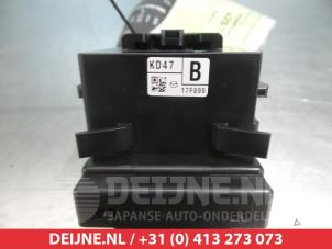 Mazda 3 Ruitenwis Schakelaar O309424 foto 3
