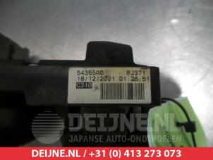 Toyota Avensis Kombischalter Fenster O312446 foto 3