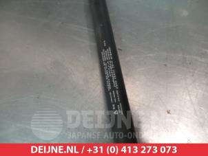 Ssang Yong Rodius Rear gas strut, left O294066 photo 2