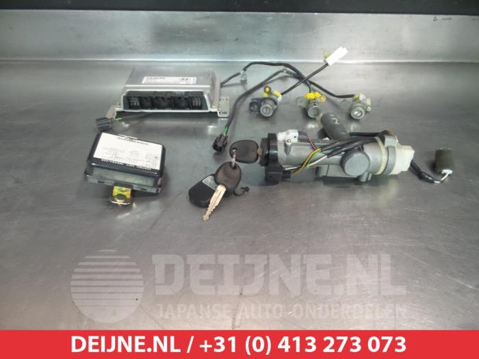 Hyundai XG Engine management computer O344329