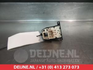 Hyundai I10 Spiegel Schalter O310734 foto 2