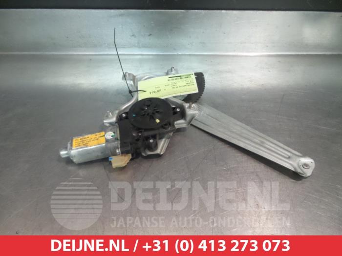 Hyundai I10 Ruitmechaniek 4Deurs rechts-achter O291094