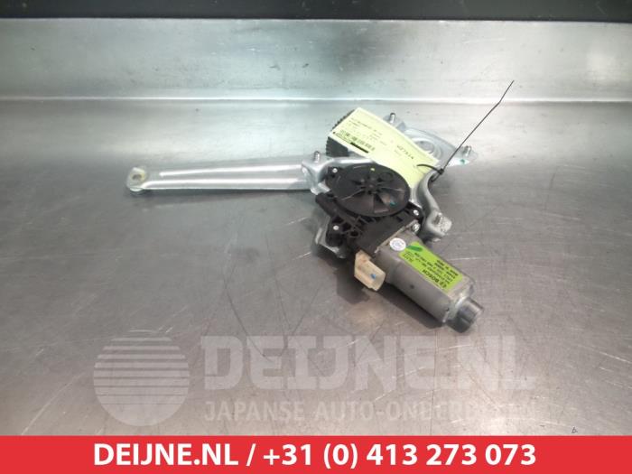 Hyundai I10 Ruitmechaniek 4Deurs links-achter O290315
