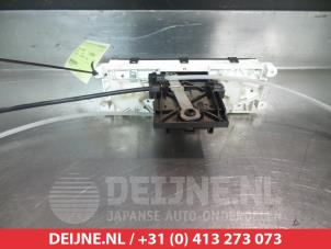 Subaru Forester Kachel Bedieningspaneel O305781 foto 2