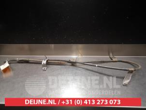 Gebruikte Handrem Kabel Honda Insight (ZE2) 1.3 16V VTEC Prijs € 20,00 Margeregeling aangeboden door V.Deijne Jap.Auto-onderdelen BV